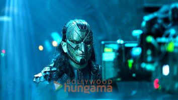 Movie Stills Of The Movie Bade Miyan Chote Miyan