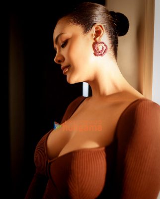 Esha Gupta