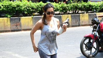 Back at it! Malaika Arora gets clicked for her daily workout session