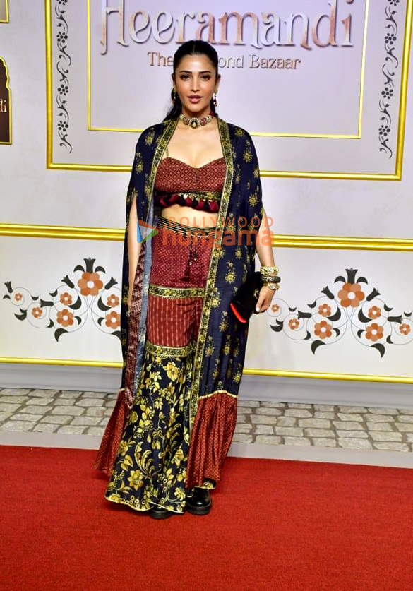 photos aditi rao hydari manisha koirala sanjay leela bhansali and others grace the premiere of heeramandi 24404 10