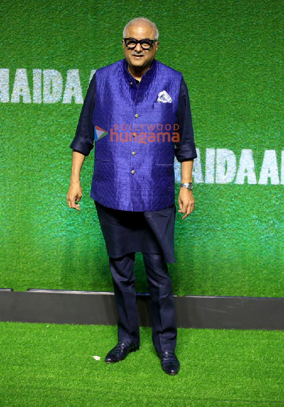 photos ajay devgn boney kapoor sanya malhotra and others grace the special screening of maidaan 7