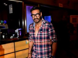 Photos: Ajay Devgn snapped in Juhu