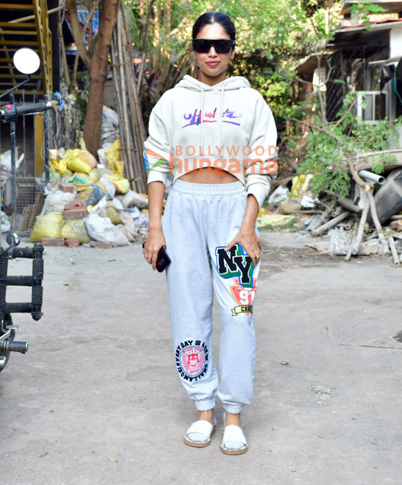 photos bhumi pednekar snapped in versova 1