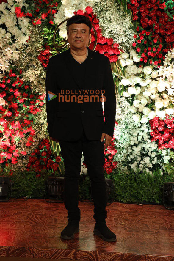 photos celebs attend arti singh and dipak chauhans wedding 7 2