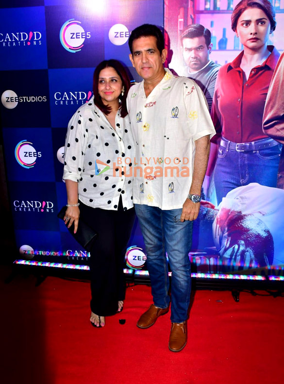 photos celebs grace the premiere of silence 2 the night owl bar shootout 7