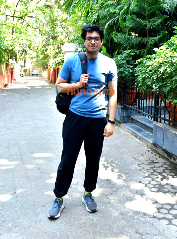 photos junaid khan snapped in juhu 2