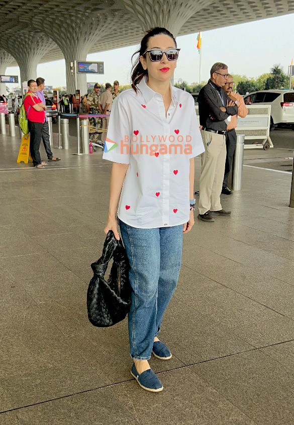 photos karisma kapoor vidyut jammwal vidya malvade and others snapped at the airport 6