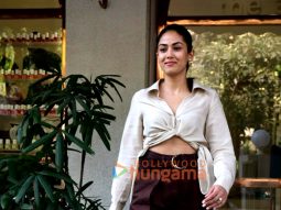 Photos: Mira Rajput Kapoor snapped outside a salon in Bandra