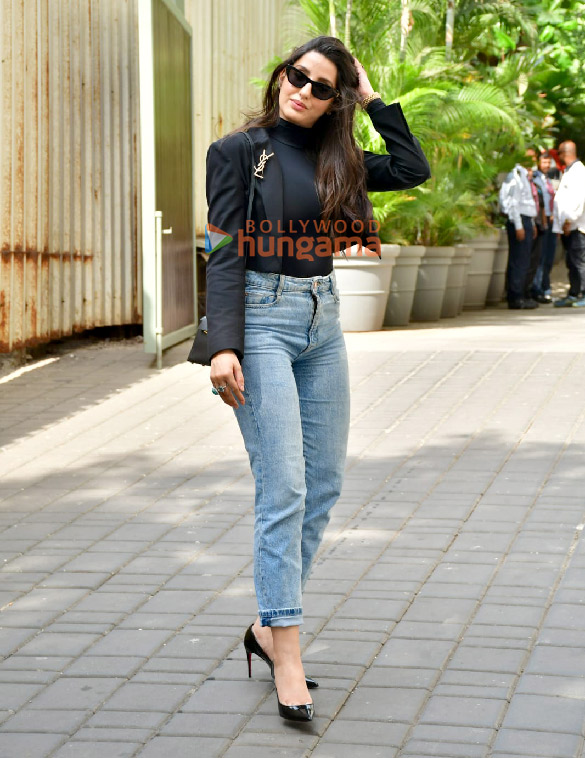 photos nora fatehi snapped in juhu 4 4