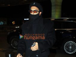 Photos: Ranveer Singh and Karisma Kapoor snapped at the airport
