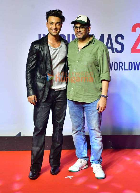photos salman khan sohail khan arbaaz khan and others grace the premiere of ruslaan 00661 11