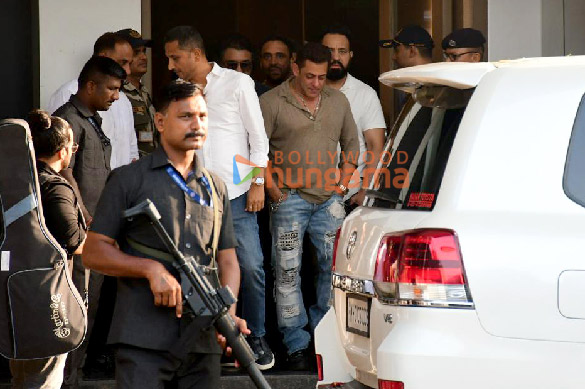 Photos: Salman Khan and Manushi Chhillar snapped at Kalina airport