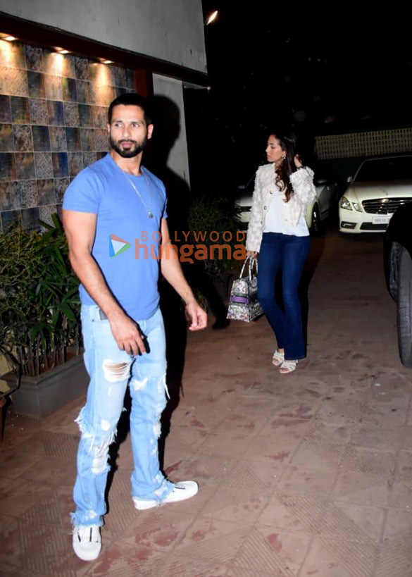 Photos: Shahid Kapoor and Mira Rajput Kapoor snapped in Bandra | Parties & Events