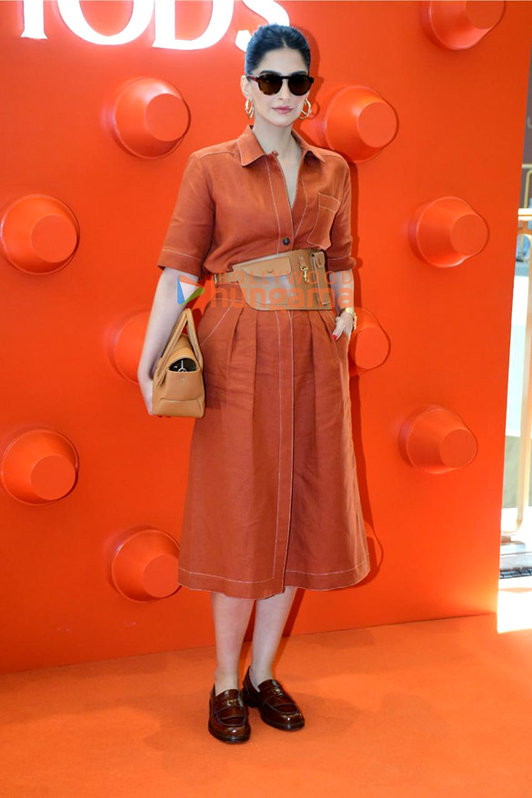 photos sonam kapoor ahuja attends the launch of tods new store 4
