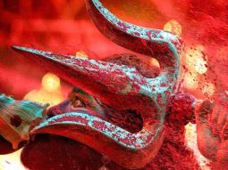 Pushpa 2: The Rule: Allu Arjun holds a trident in a fierce poster, see photo