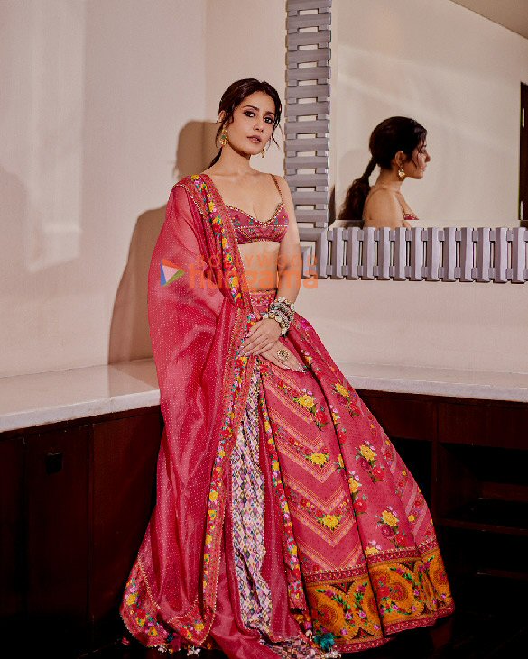 raashii khanna 1 65