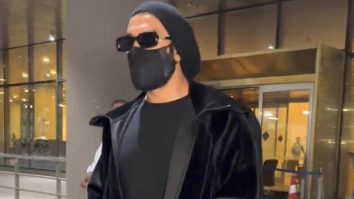 Ranveer Singh poses for a selfie with fan in his mysterious black attire