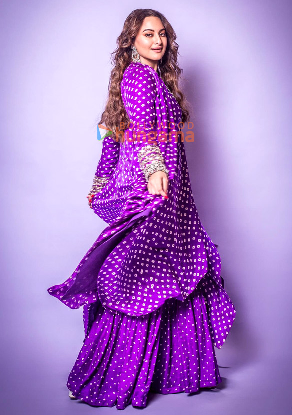 sonakshi sinha 1 221