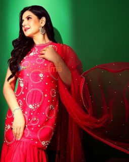Zareen Khan