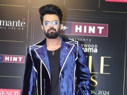 BH Style Icons 2024 Awards Maniesh Paul looks dapper as he poses for paps