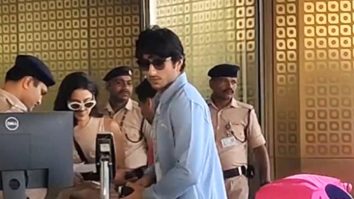 Cute siblings! Sara Ali Khan & Ibrahim Ali Khan get clicked by paps at the airport