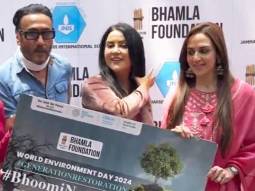 Jackie Shroff, Esha Deol & others get clicked for Bhoomi Namaskar event