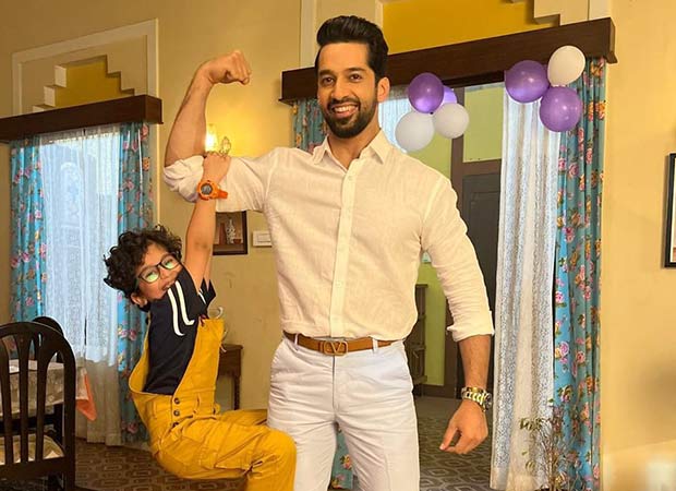 Main Hoon Saath Tere: Karan Vohra discusses his camaraderie with onscreen son Nihan; says, “He has become my dumbbell friend”