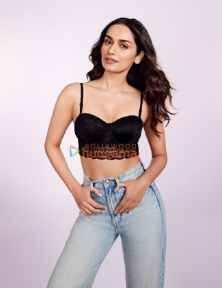 Manushi Chhillar