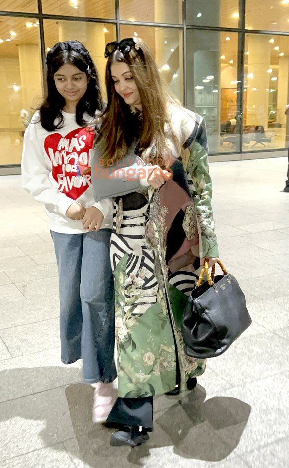 photos aishwarya rai bachchan saiee manjrekar and others snapped at the airport 4
