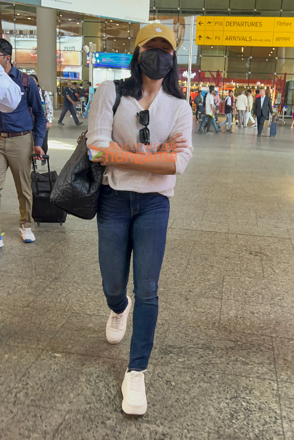photos alaya f pooja bedi rashmika mandanna and neha dhupia snapped at the airport 2