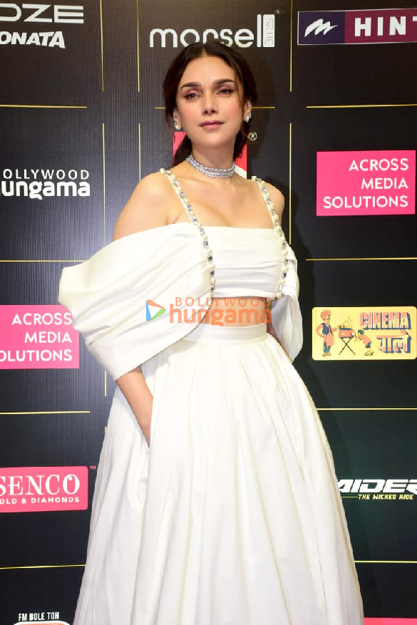 photos celebs grace the red carpet at bollywood hungama style icons summit and awards 2024 1156 4