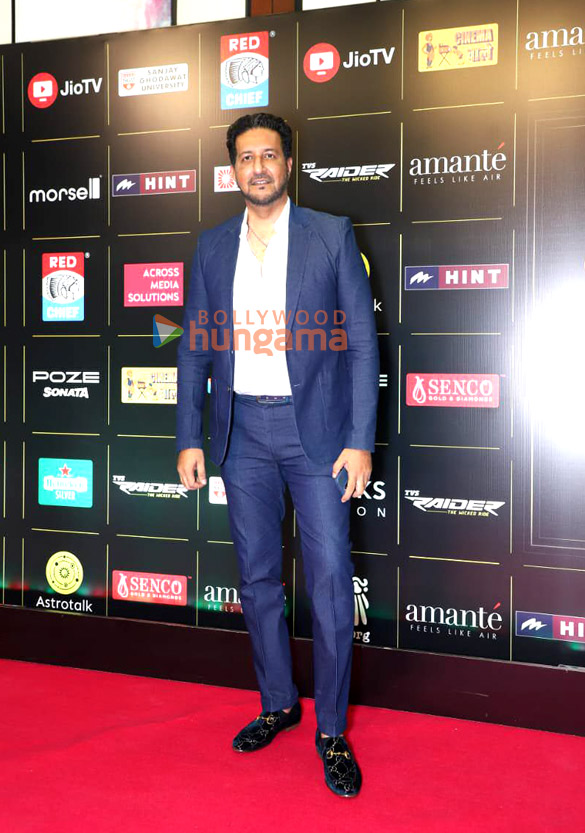 photos celebs grace the red carpet at bollywood hungama style icons summit and awards 2024 8