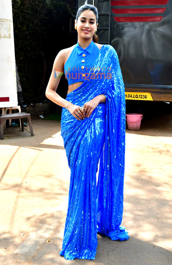 photos janhvi kapoor snapped promoting mr mrs mahi 2