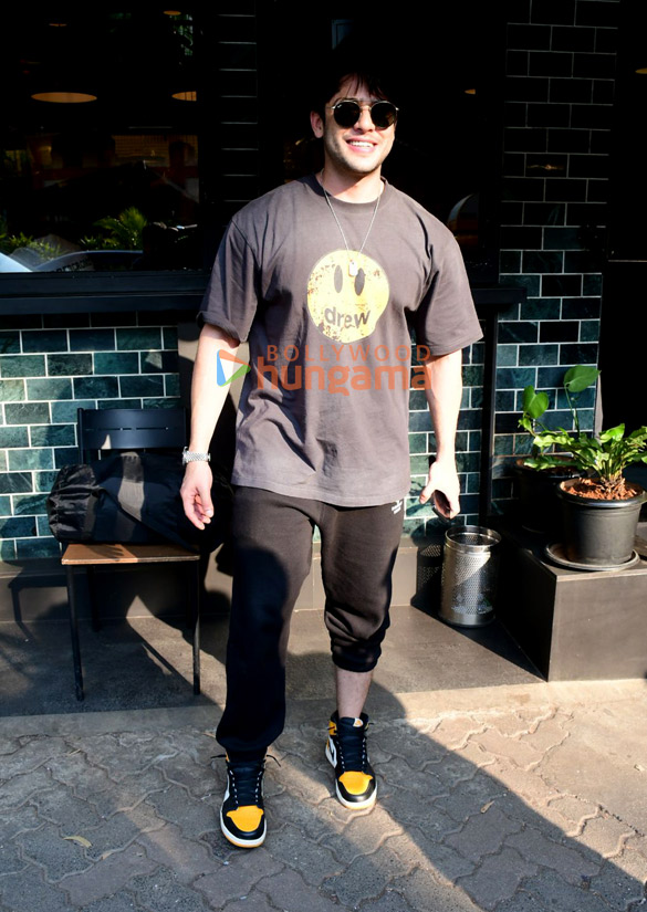 Photos: Jibraan Khan snapped in Bandra Photos: Jibraan Khan snapped in Bandra