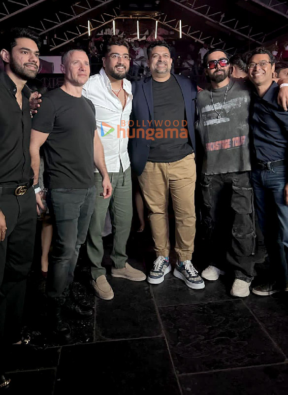 Photos Kanika Kapoor, Badshah, Harrdy Sandhu, Neha Kakkar and others ...