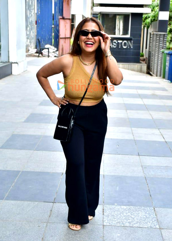 photos neha kakkar ravi dubey and sargun mehta snapped in andheri 1