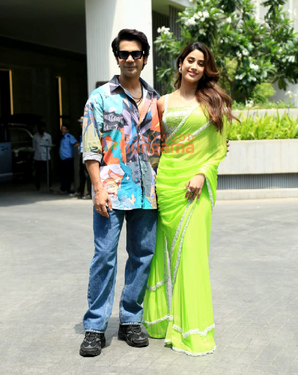 Photos: Rajkummar Rao and Janhvi Kapoor snapped during Mr & Mrs Mahi promotions in town