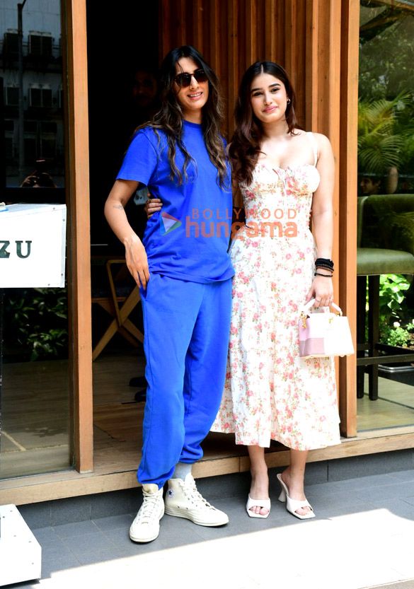 Photos: Rasha Thadani and Pragya Kapoor spotted at a restaurant in Bandra Photos: Rasha Thadani and Pragya Kapoor spotted at a restaurant in Bandra