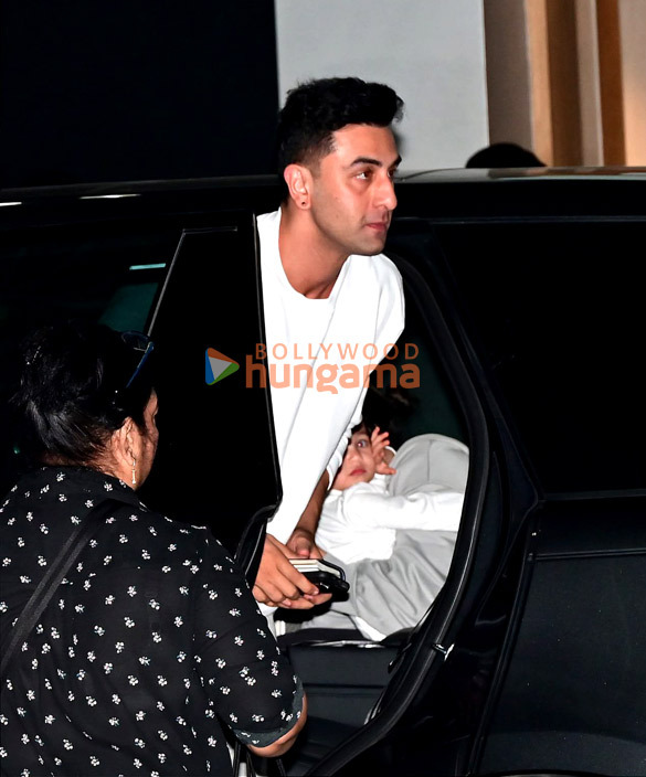 photos salman khan ranveer singh mahendra singh dhoni and others snapped at kalina airport1 1