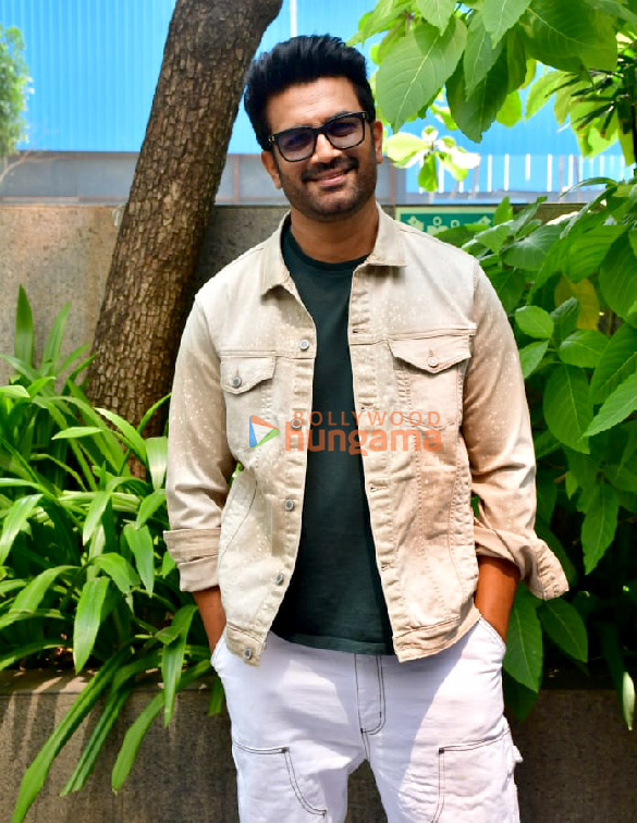 Photos: Sharad Kelkar snapped promoting Baahubali: Crown of Blood