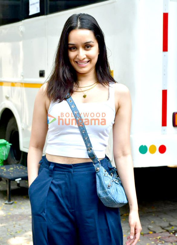 photos shraddha kapoor snapped after a shoot 4