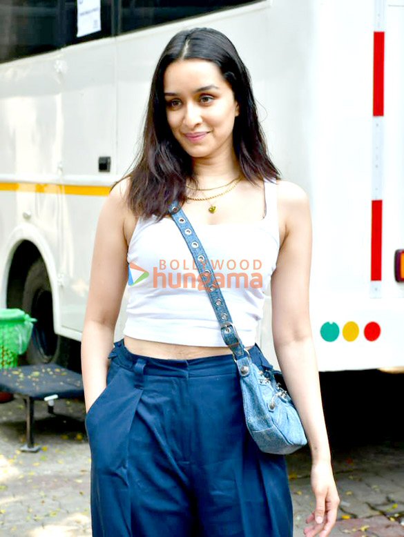 photos shraddha kapoor snapped after a shoot 5
