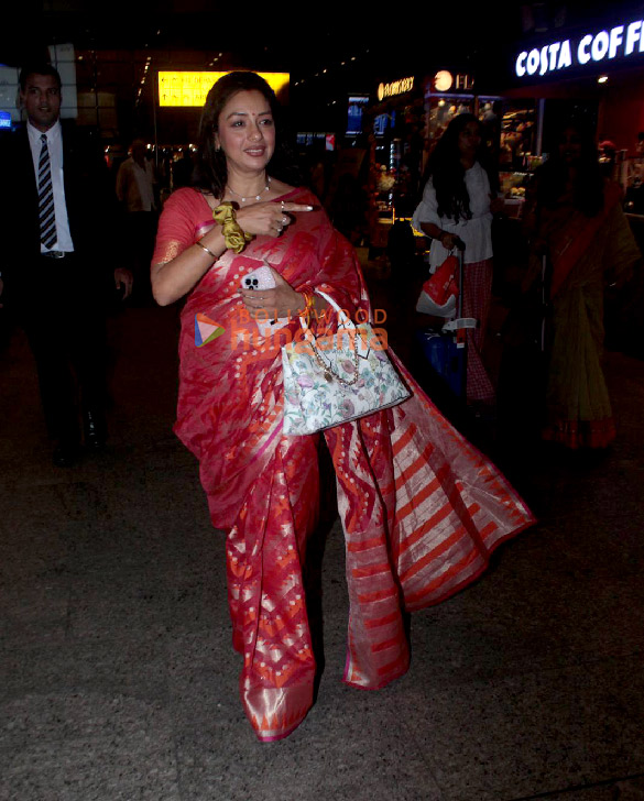 photos sonu sood and rupali ganguly snapped at the airport 2