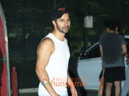 Photos: Varun Dhawan snapped in Bandra
