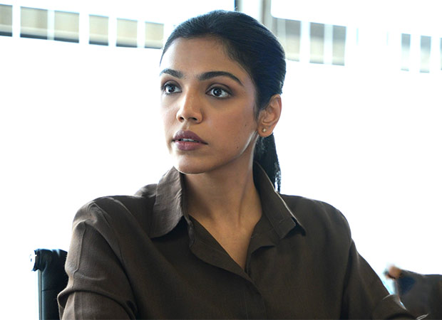 Shriya Pilgaonkar Expresses Happiness On Receiving Rave Reviews For The Broken News 2;  says, "I enjoy making unpredictable decisions on and off screen"