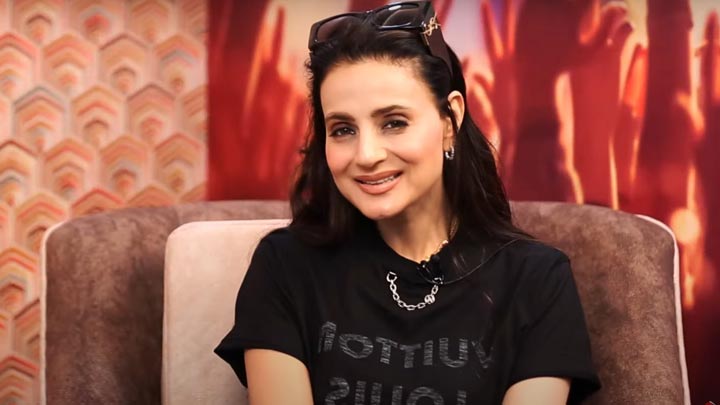 Ameesha Patel on Aap Mujhe Achche Lagne Lage memes, Gadar 3, support from her grandmother and more Ameesha Patel on Aap Mujhe Achche Lagne Lage memes, Gadar 3, support from her grandmother and more
