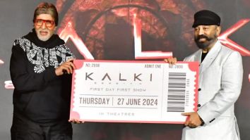 Amitabh Bachchan ‘presents’ first ticket of Kalki 2898 AD to his ‘brother’ Kamal Haasan; latter recalls memories about watching Sholay Amitabh Bachchan ‘presents’ first ticket of Kalki 2898 AD to his ‘brother’ Kamal Haasan; latter recalls memories about watching Sholay