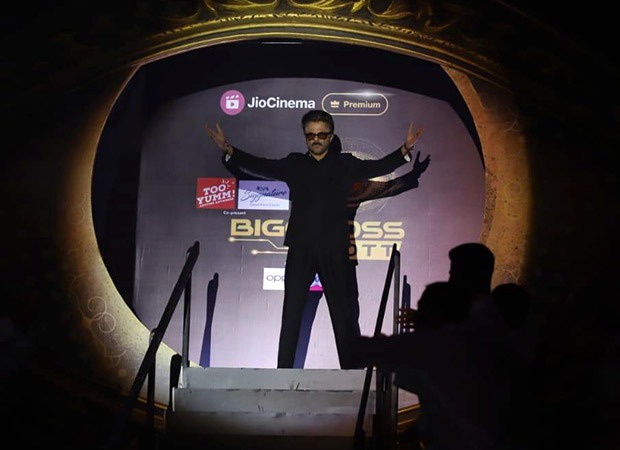 Anil Kapoor on taking on Bigg Boss 3 as a host: “Salman ko koi replace nahin kar sakta” Anil Kapoor on taking on Bigg Boss 3 as a host: “Salman ko koi replace nahin kar sakta”