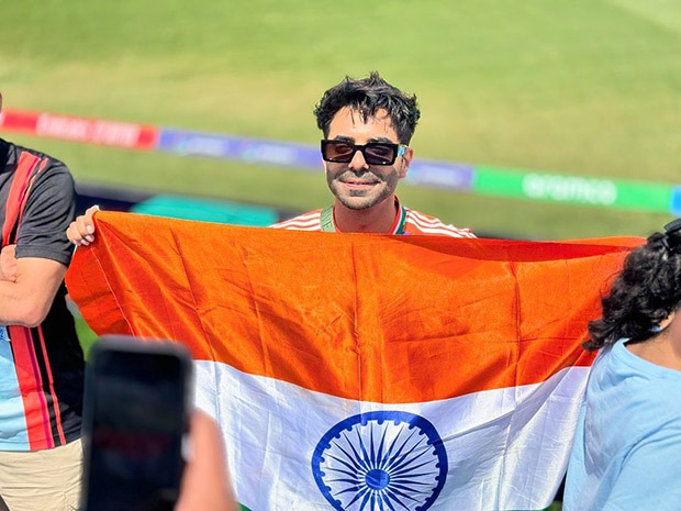 Apparshakti Khurana cheering on Team India during the T20 World Cup match against Pakistan: "what game!"