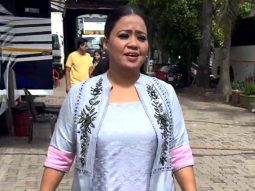 Bharti Singh’s fun banter with paps